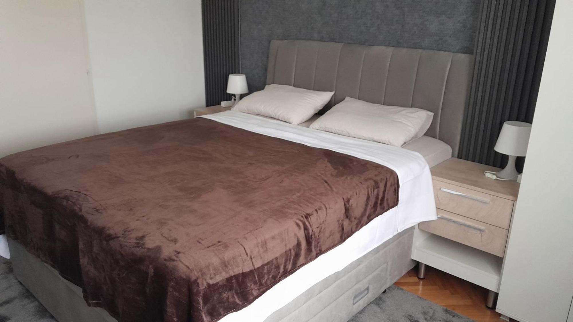 Kuman Apartments Kumanovo Esterno foto